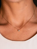 Colar ponto de luz com pedra Moissanite 6mm em ouro 18k, corrente Cartier, Americana ou Veneziana.