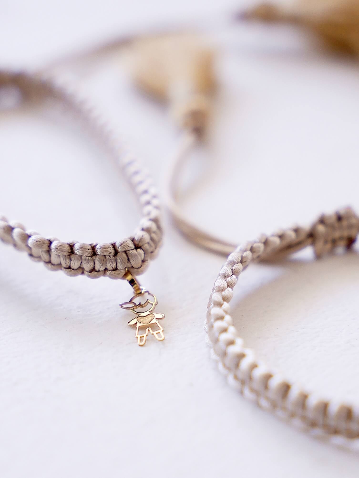 14 Pulseira Summer Macramê com Ouro18k - Imagem 4