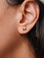 Brinco quadrado em ouro 18k da B Gold Joias