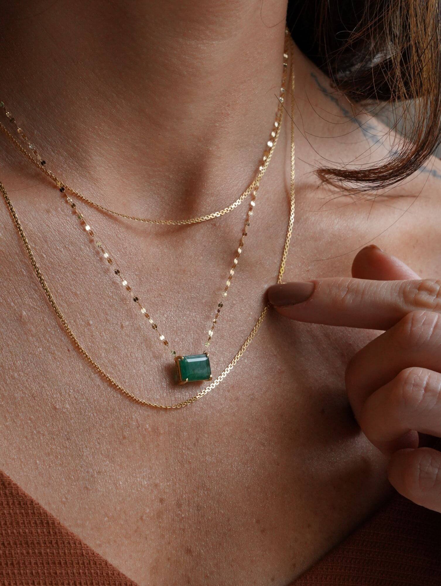 colar Coffee com esmeralda ouro18k